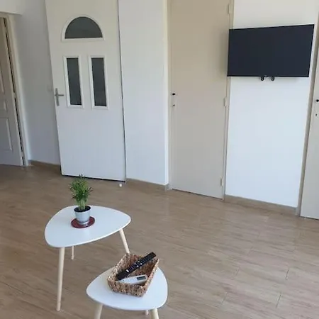 Apartment Refait A Neuf Ave St Maurice