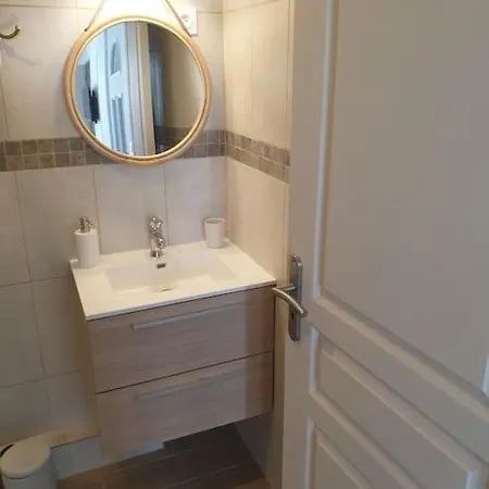 Studio Lumineux Avenue Saint Maurice